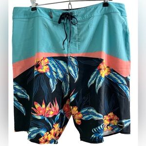 O'Neill Men’s Hyperfreak Boardshorts 20” Ocean and Floral